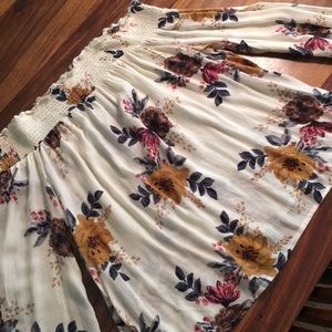 NWT O'Neill Off the Shoulder Top